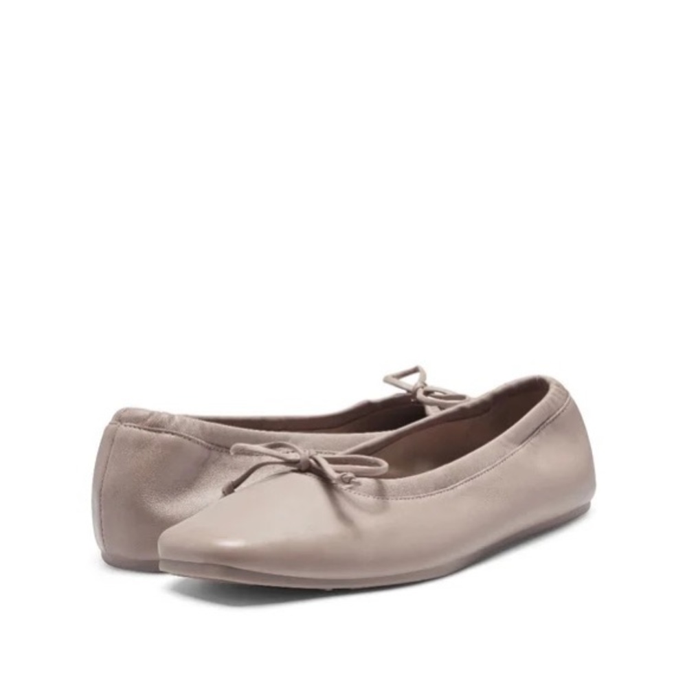 Genuine leather flats ballet Louise et Cie Vince Camuto square-toe Ariell